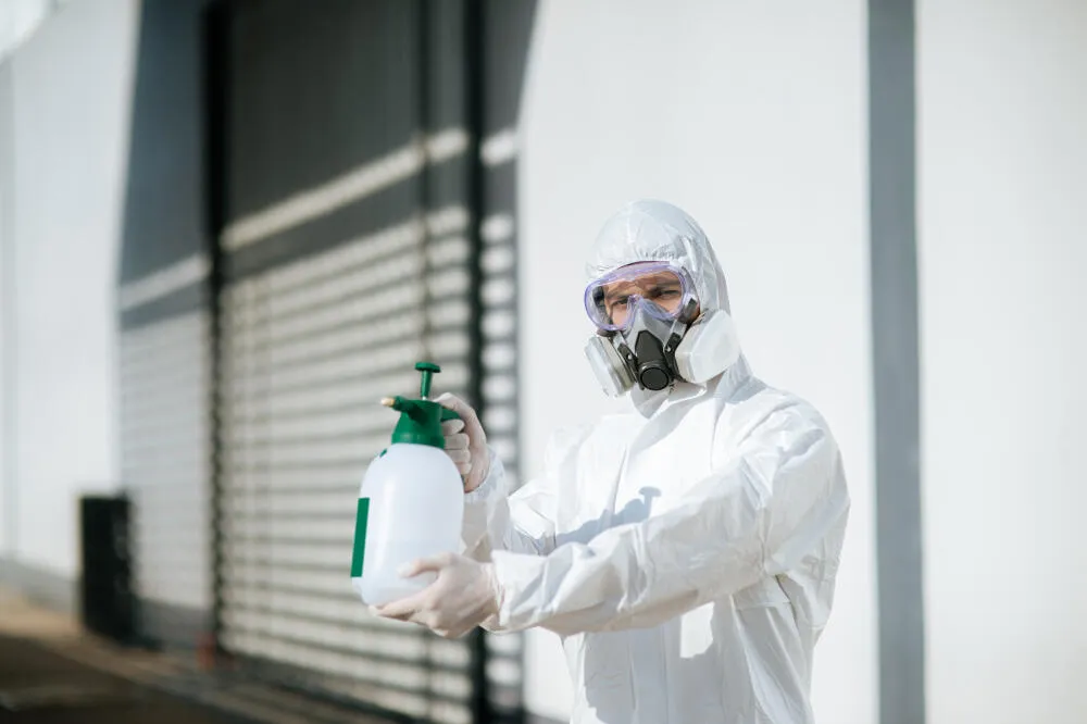 Dedetização em Condomínios: como saber se você está contratando a empresa certa